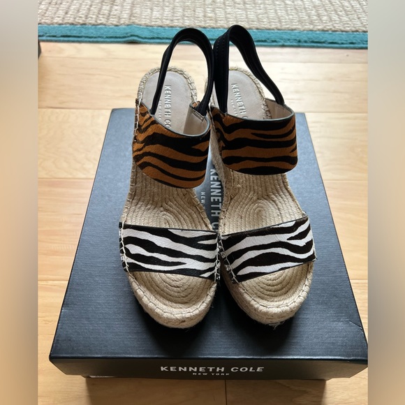 Kenneth Cole espadrille wedge shoe animal print size 7.5 - Picture 7 of 7